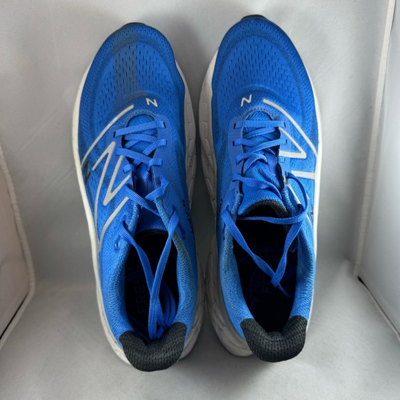 New Balance Fresh Foam More v4 Running Shoes - Men's size 12 - Picture 11 of 13